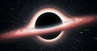 Simulação de um buraco negro com horizonte de eventos e raios-X, envolvido por gás e poeira incandescente, destacando que são buracos negros