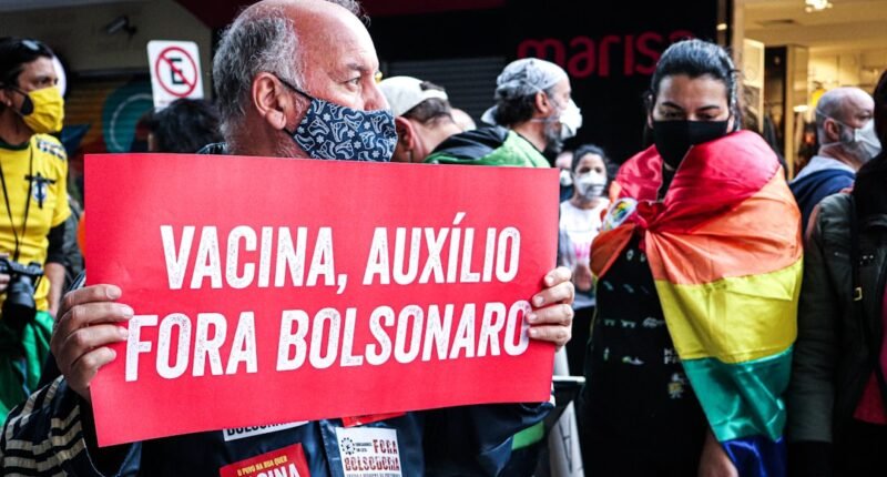 Flávio Bolsonaro Mobiliza 'Puxadores de Votos' Enquanto Direita Reage ao PL da Misoginia