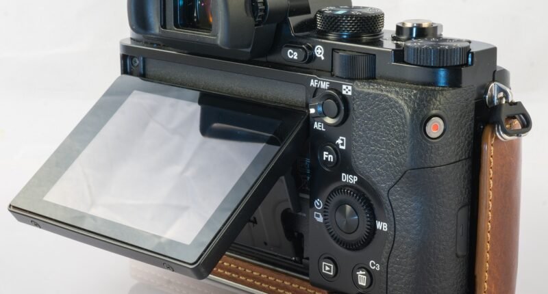 Meta Condenada a Pagar R$ 1,9 Bilhão por Colocar Menores em Perigo nos EUA