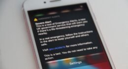 Alerta Urgente: Falha Crítica em iPhones Exponha Seus Dados! Atualize Já!