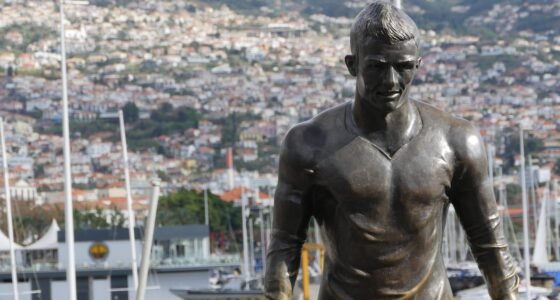 CR7 no Corinthians? O ChatGPT Imagens 2.0 Pode Criar Suas Próximas Imagens Virais