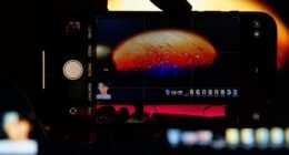 Do iPhone à Câmera de 10 Anos: Como Astronautas da Artemis Tirarão Fotos no Espaço?