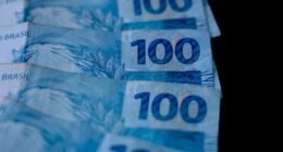 Homens Devem Pagar a Conta no Encontro? 61% dos Brasileiros Dizem Que Sim!