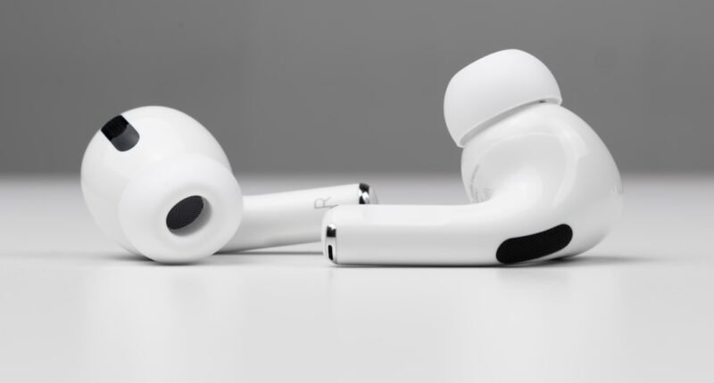 iOS 27: Central Exclusiva para Controlar Seus AirPods Chega em Breve e Simplifica Tudo