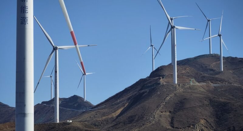 China Revoluciona Geração de Energia Eólica com Dirigível Gigante em Altitude