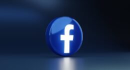 Ex-Funcionária do Facebook Processa Meta por Tentativa de Silenciamento Após Livro Revelador