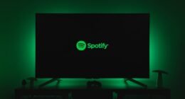 Justiça Ordena Spotify a Remover Conteúdo sobre Massacres: Entenda o Caso!