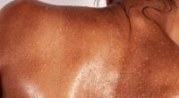 O Erro no Banho Que Está Deixando Sua Pele Mais Seca: Descubra Como Evitar!