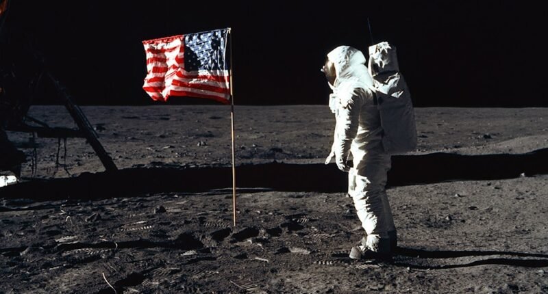 Viver na Lua: A Nova Era da Exploração Espacial da NASA Além de Fincar Bandeiras