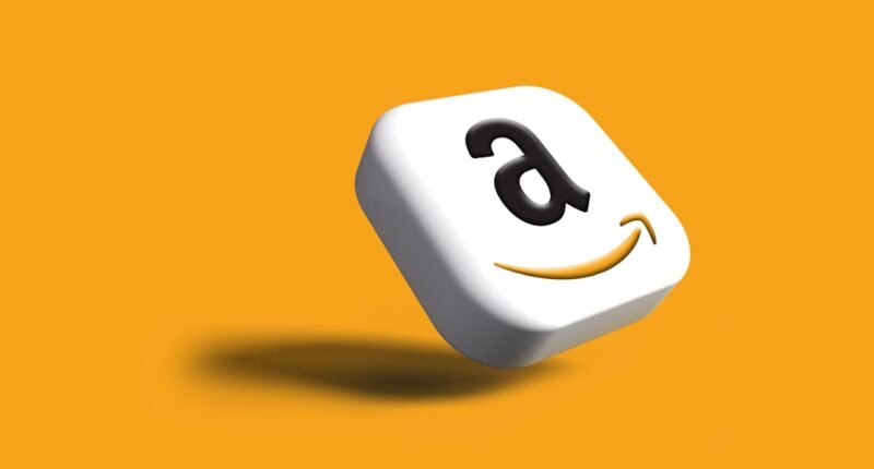 Amazon Corta Vagas em Inteligência Artificial Geral: O Que Significa a Reestruturação?