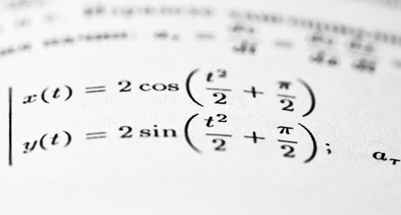 As Conexões Ocultas da Matemática: De Moedas a Descobertas Planetárias