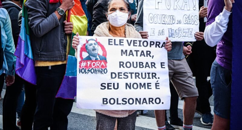 O Avatar de Bolsonaro: Uma Brecha Digital nas Regras Eleitorais ou o Futuro da Campanha?