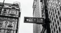 Wall Street Ignora Queda Tech e Aposta Bilhões no "Superciclo" da IA