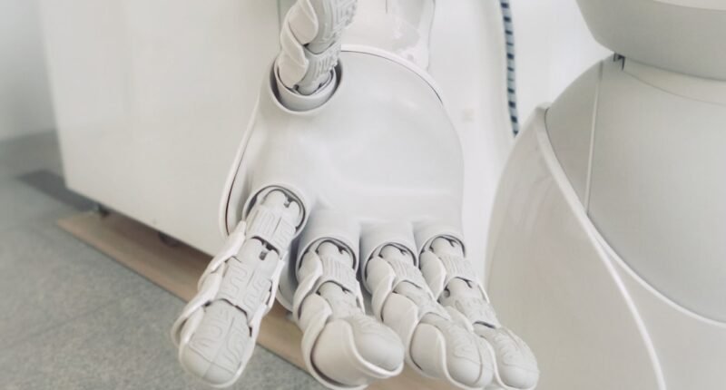 Cirurgiões do Futuro: Como Formar Especialistas em Robótica na Medicina?
