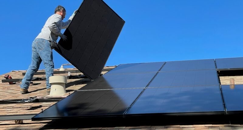 Energia Solar em Casa: Quanto Custa e, Afinal, Vale a Pena o Investimento?