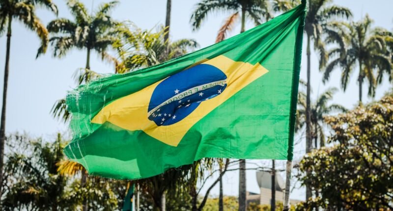 Brasil Avança: Foguete Nacional Testa Sistema de Recuperação por Paraquedas com Sucesso