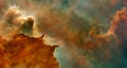 Descoberta Inesperada: Dados Antigos da NASA Revelam um Novo Tipo de Objeto Cósmico