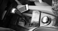 Desvende o Mistério: Por Que é Tão Difícil Carregar o Celular no Carro?