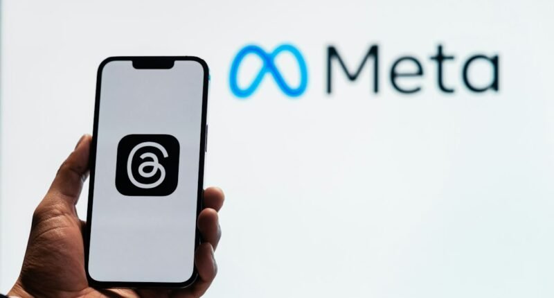 O Segredo da Virada: Como o App de IA de Mark Zuckerberg Reacendeu a Meta
