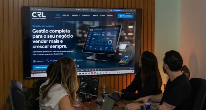 Rei Charles III Exige Controle da IA em Reunião com Gigantes da Tecnologia