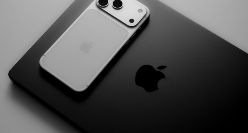 Seu iPhone Nunca Mais Será o Mesmo: Apple Libera o iOS 27 com Siri IA Revolucionária