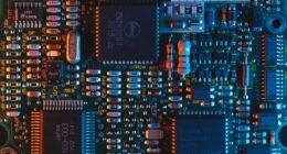 ASML e Zeiss: A Tecnologia de Chips de Próxima Geração Chega em Uma Década?